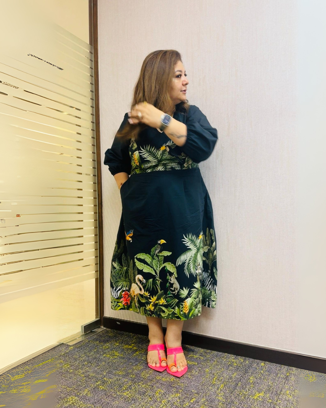 tiana-tropical-print-midi-dress